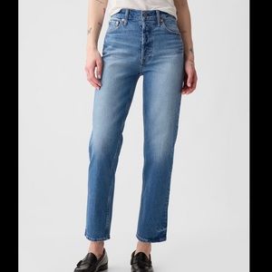 Gap High Rise Cheeky Straight Jeans